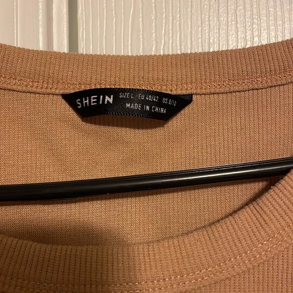 brown crop top from shein size l - Picture 2 of 2